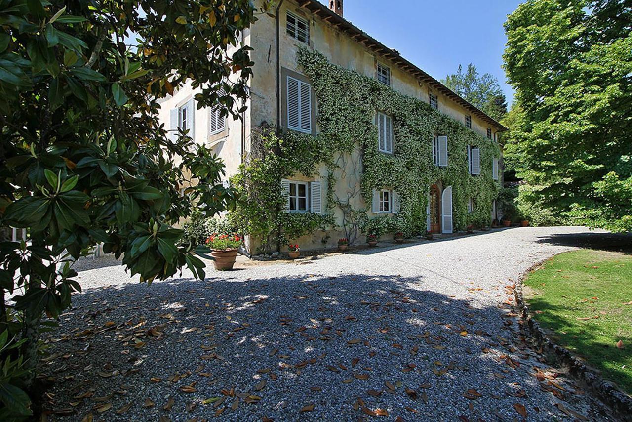 Willa Agriturismo Mansi Bernardini Lukka Zewnętrze zdjęcie