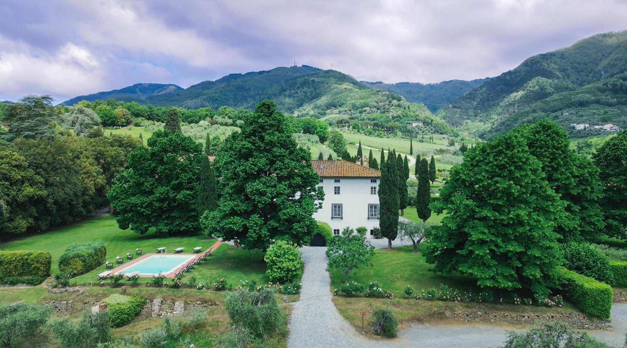 Willa Agriturismo Mansi Bernardini Lukka Zewnętrze zdjęcie